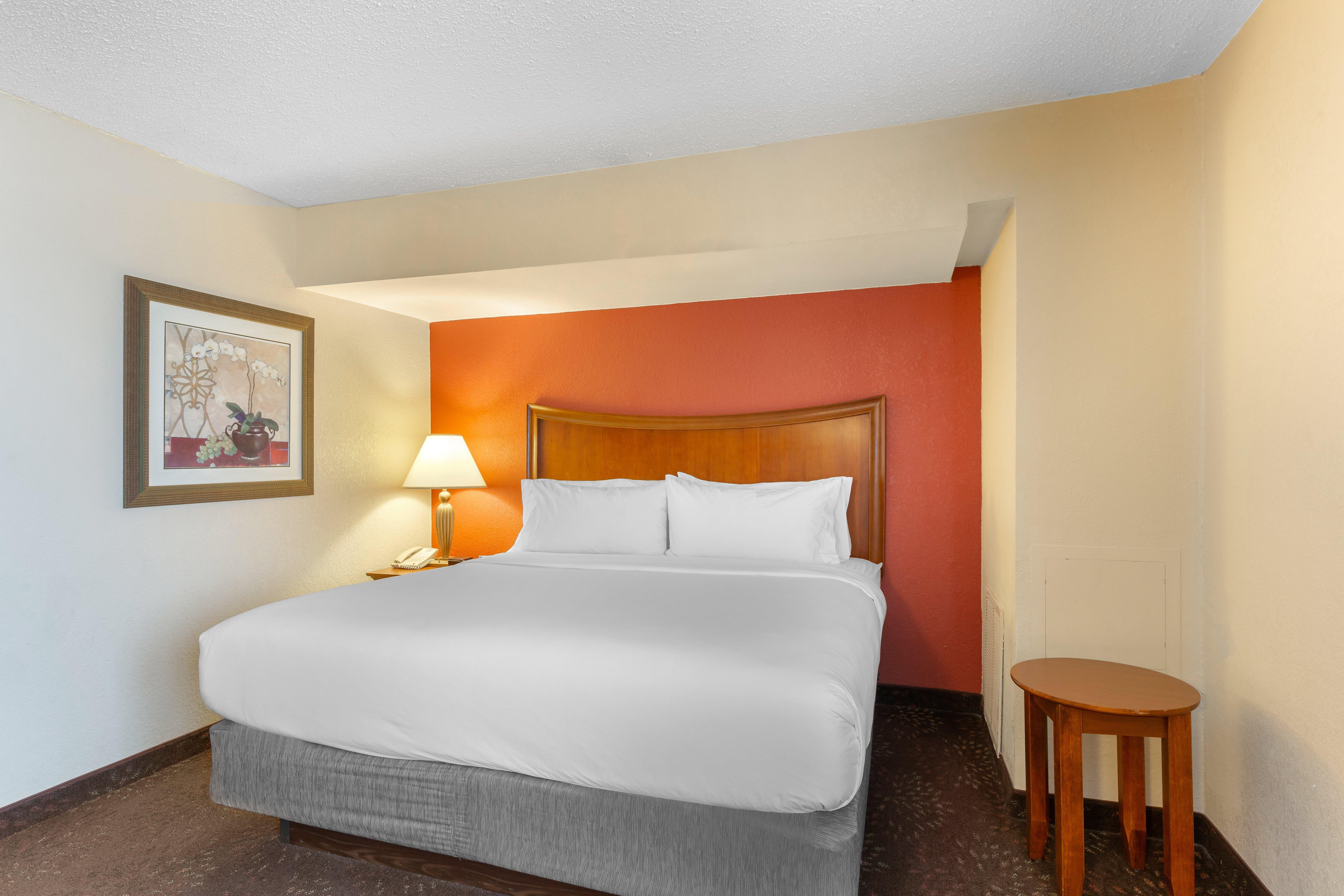 Holiday Inn Express Chicago-Downers Grove By Ihg Zewnętrze zdjęcie