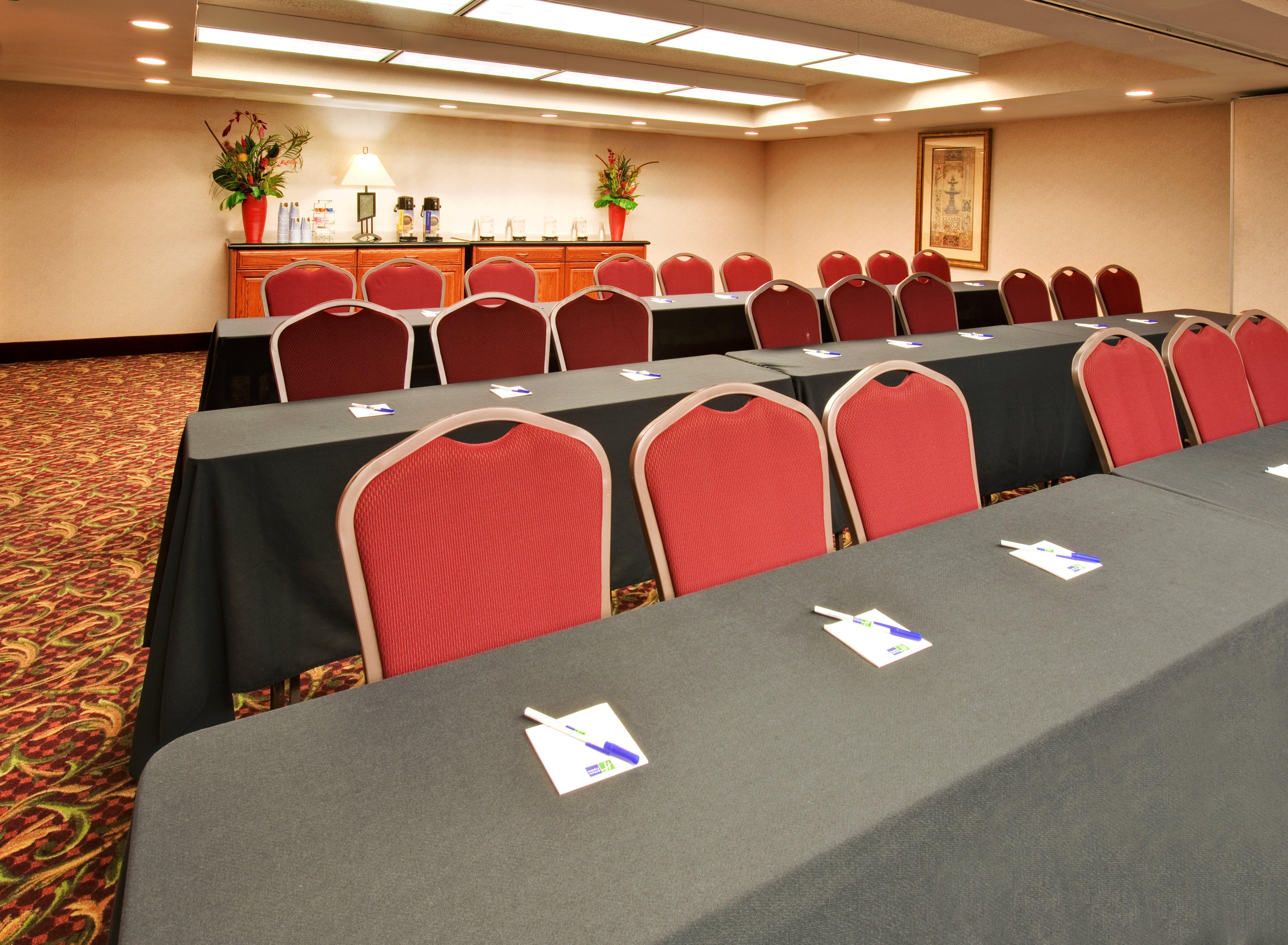 Holiday Inn Express Chicago-Downers Grove By Ihg Udogodnienia zdjęcie