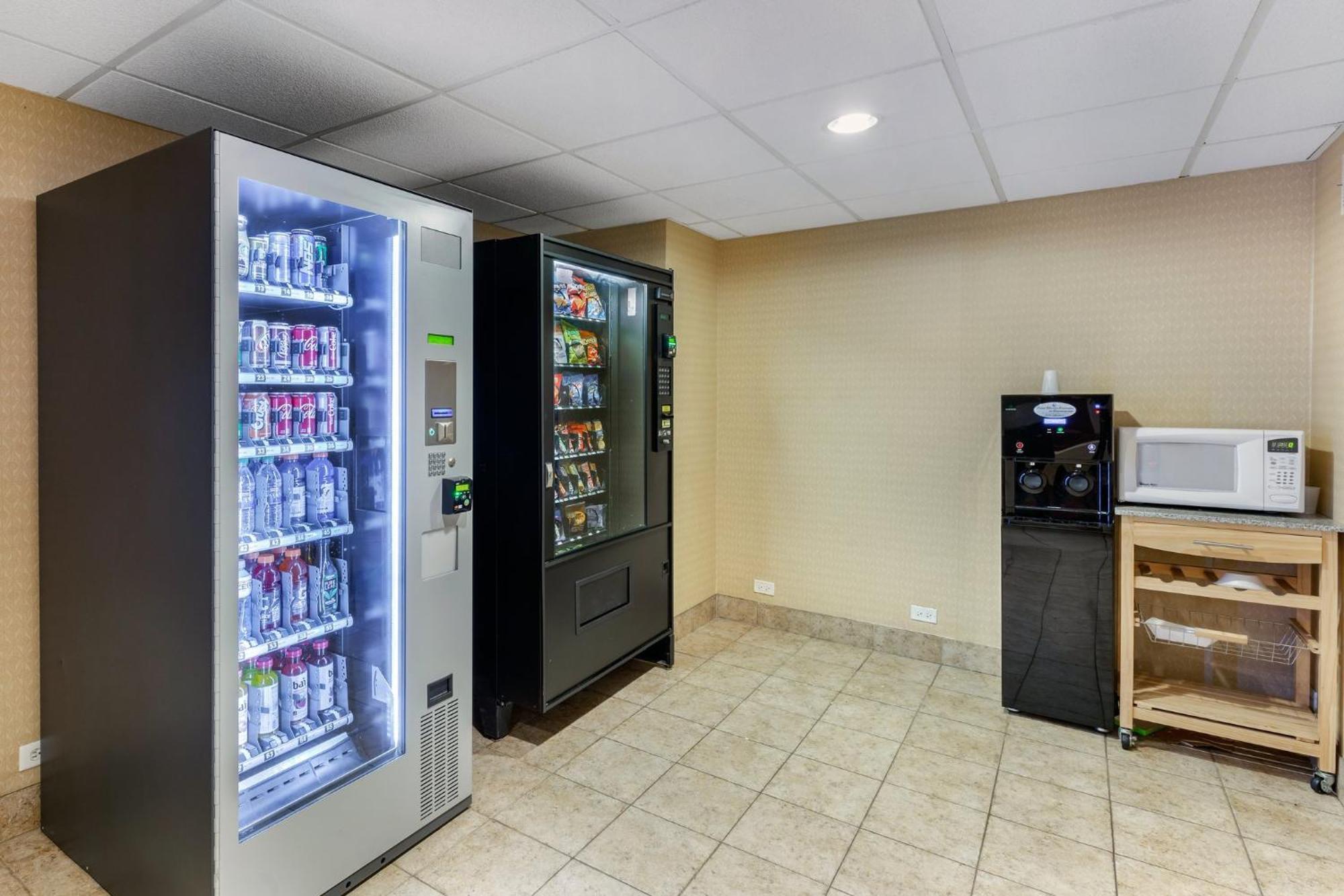 Holiday Inn Express Chicago-Downers Grove By Ihg Zewnętrze zdjęcie