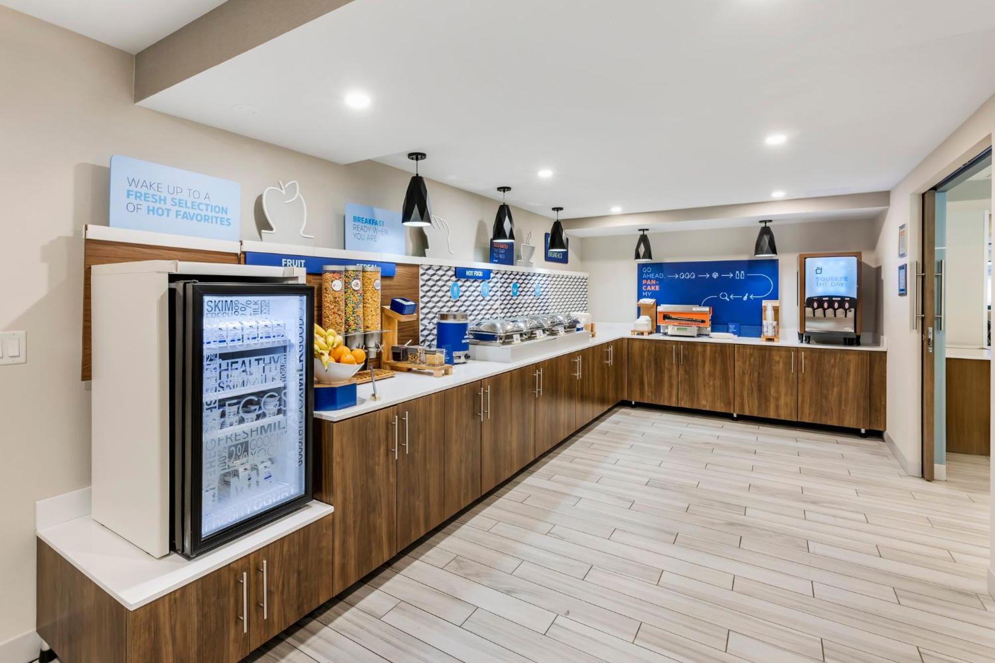 Holiday Inn Express Chicago-Downers Grove By Ihg Zewnętrze zdjęcie