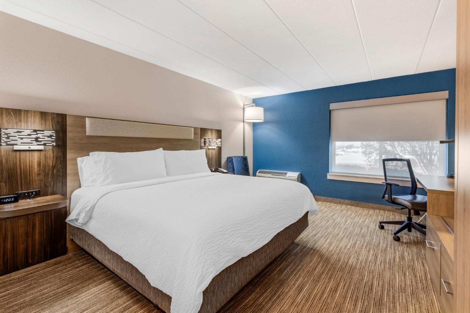 Holiday Inn Express Chicago-Downers Grove By Ihg Zewnętrze zdjęcie