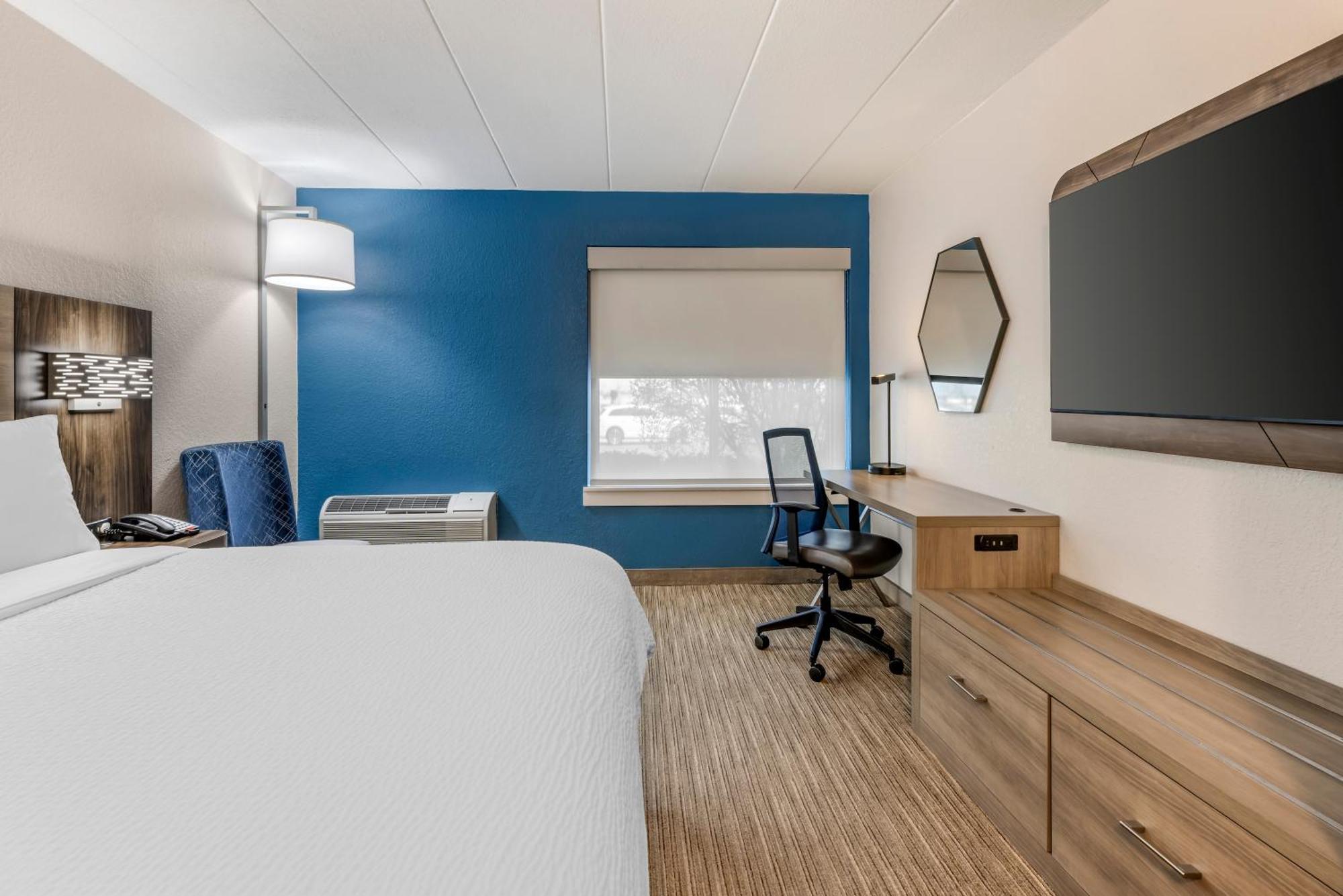 Holiday Inn Express Chicago-Downers Grove By Ihg Zewnętrze zdjęcie